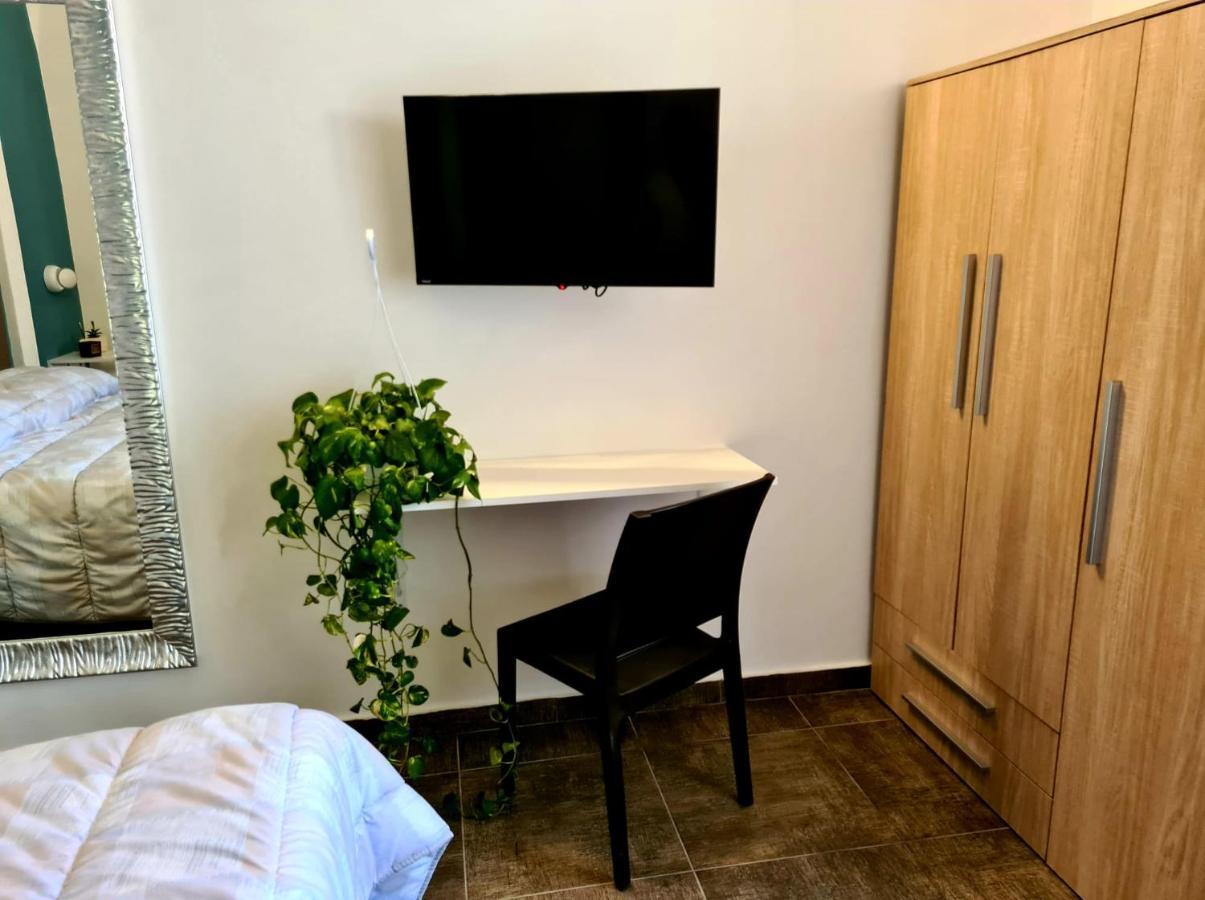 Al Primo Piano Bed And Breakfast Foggia Eksteriør billede