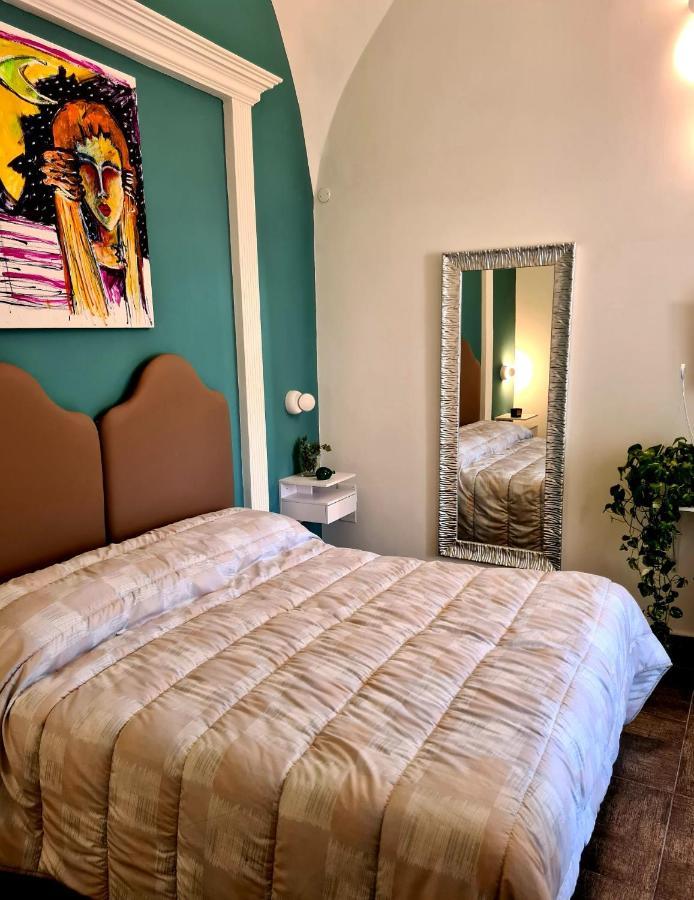 Al Primo Piano Bed And Breakfast Foggia Eksteriør billede
